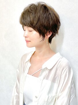 メッケ(MeKKe) ☆エアリーショート×オリーブベージュ☆