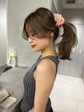 サイン 表参道(SIGN) レイヤーカットグレージュカラーデザインカラーシルキーベージュ