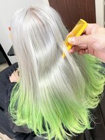 いろあそび 八王子 ホワイトシルバー×ペールグリーン