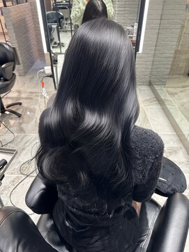 バレット 表参道(VALETTE) 艶感たっぷりブルー多めのブルーブラック