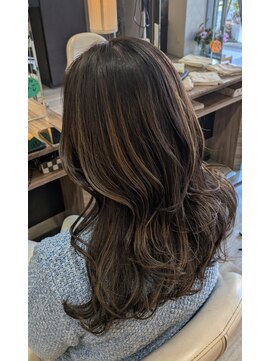 ヘアサロン ビビット 志紀店(VIVIT) ロングレイヤー×ハイライトカラー