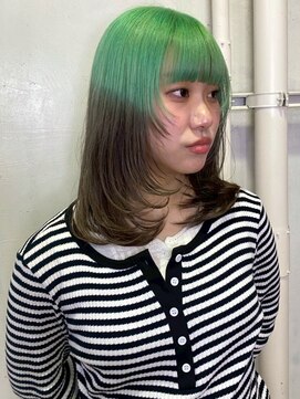 セプト 天神大名(SEPT.) グリーンカラー セクションカラー レイヤーカット ダブルカラー