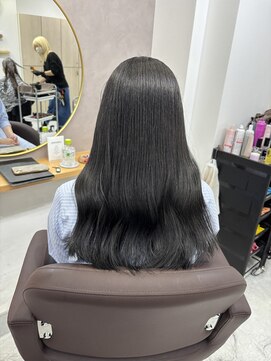 アイズ 横浜(IS) [YASU指名]グレージュカラー/シアーグレージュ/横浜