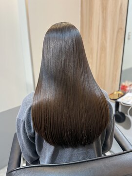 イオエ 三宮(ioe) くびれヘア/外ハネボブ/美髪/イメチェン/髪質改善/縮毛矯正