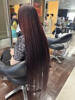 シャンプーボーイエイムス(SHAMPOO BOY aims) 赤髪ロング