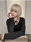 イメチェン　ボブ　外ハネボブ　美髪　ホワイトブロンド　韓国