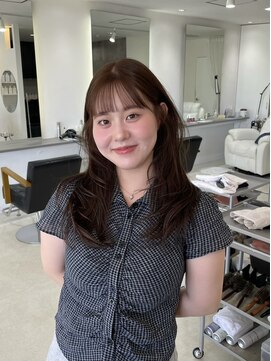 エンリッチヘア(enrich hair) ぱっつん前髪/内巻きレイヤー/まろやかベージュ