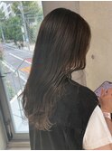 斜めバング/グレージュカラー/デザインカラー/シルキーベージュ