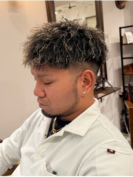 メゾンフォーメン 心斎橋店(Maison for men) ダウンバング ツイストパーマ ピンパーマ テーパーフェード