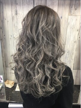 レーヴ リゾート 池袋(Reve resort) 大人かわいい ことりベージュ [池袋][池袋東口]【Reve池袋】