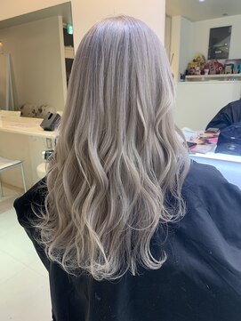 ロール(ROLL) ROLL☆ペールハイトーン