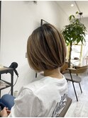 「arc.」ショート、ブリーチグラデーション