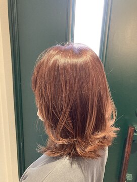 キー(KEY) ウルフボブ