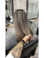 ヴェロニカ バイ ソル(Veronica by SOL) シャドウルーツ