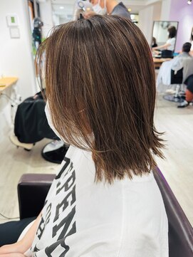 ラッキーヘア 加古川(Lucky Hair) 白髪ぼかしハイライト×くびれミディ【シン】