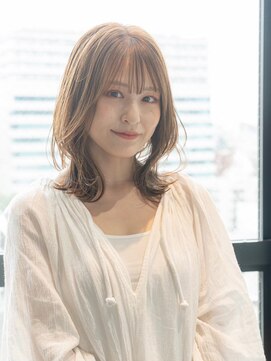 ハバナ 新宿(HAVANA) くびれレイヤーミディアム/小顔顔まわりカット/オリーブベージュ