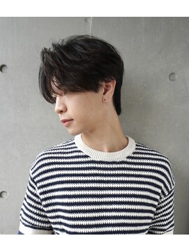 レーヴス(REVES) 毛流れセンターパート