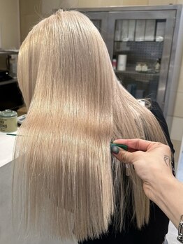 エルミタージュ(HERMITAGE)の写真/【中崎町から徒歩5分】ノンダメージで作るブリーチカラー［梅田/ノンダメージサロン(R)認定］