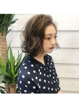ニューライン 豪徳寺 山下(New-Line) オリーブベージュ大人ミディアム