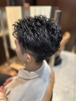ヘアーモードキクチ 神田日銀通り店&nbsp;東大　アイロンパーマ