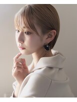 メゾンイロ(Maison I.R.O+)&nbsp;30代40代ミルクティーベージュ×ショートボブ