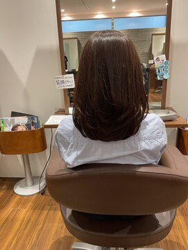 アミカ シーモール店(Amica) ミディアムレイヤー