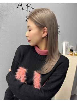 ブロンド(Blonde) レイヤーミルクティー