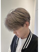 リバード(reverd)&nbsp;ホワイトグレージュ/センターパート