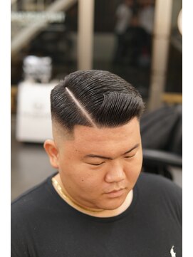 ザ チョップ ショップ ハラジュク(THE CHOP SHOP HARAJUKU) ハイスキンフェードサイドパート