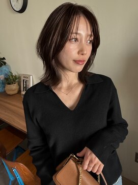 ナループロアポンテ(Nalu pu loa PONTE) ミディアムレイヤーカット/ミディアムレイヤー/透明感ブラウン