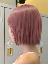ゲーム 梅田(GAME)&nbsp;ピンクベージュ　ケアブリーチ　ミニボブ　ダブルカラー