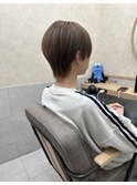 ミルクティーベージュ