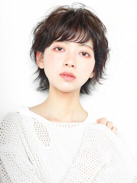 イリス(Iris.) ふわっとレイヤーショート◎【スタイリスト寄玉】