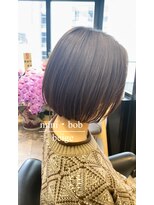 フランチェスカドットボブ(francesca.bob)&nbsp;ぷつっとミニボブ×シアベージュ【渡辺俊弥】梅田