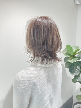 エーカラ(a_kara) 【a_kara/エーカラ】*くびれレイヤー×ホワイトベージュ*