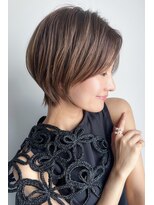 フラミューム 恵比寿(flammeum)&nbsp;大人可愛い20代30代40代黒髪前下がりショートボブ丸みショート