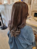 ハグエヴェック(HUG AVEC)&nbsp;透明感グラデーションカラー