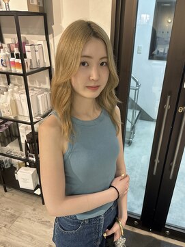 コワファースト長崎シャンプーボーイ 2nd(COIFF1RST 長崎 SHAMPOO BOY) 韓国風レイヤー