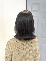 コバルト(Cobalt)&nbsp;透明感オリーブグレージュカラーくびれレイヤーカット