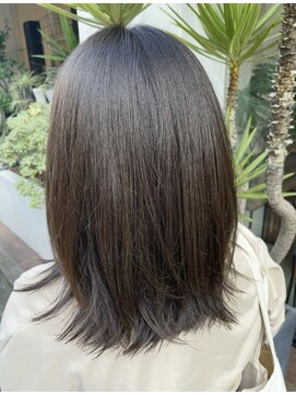 ドゥニカ(donica) カラーカット