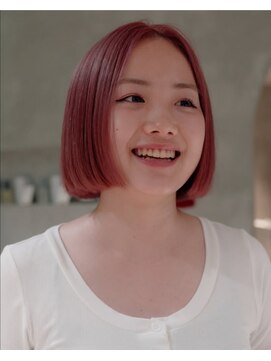ハウ 心斎橋(how) 20代30代40代ワンカール小顔補正立体カットピンクアッシュ