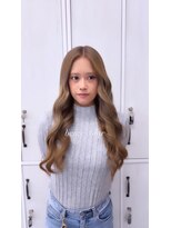 リズ(Li’s)&nbsp;ベージュカラー