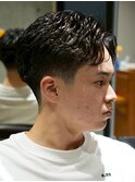 MEN'S/毛流れピンパーマ×パートスタイル/フェード/短髪