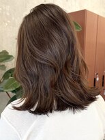 ノード(NODE)&nbsp;栄外ハネ大人女子柔らかミディアム髪型