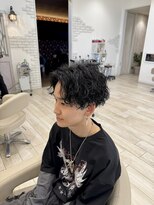 ロンド ラマ 岐阜(Lond bla-ma)&nbsp;センターパート×ツイストスパイラル【Lond伊藤メンズ】