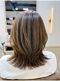 髪質改善ミディアムレイヤー 用賀