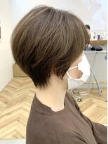 ロミー 本厚木(ROMMY.)&nbsp;小顔ショート/ハイライト/白髪ぼかし/ひし形シルエットROMMY田中