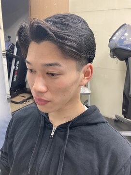 ラドゥーノ ヘアークリエイション(RADUNO hair creation) メンズセンターパート