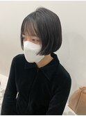 黒髪×前上がりボブ
