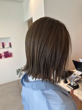 シーツー 三吉店(C2) 柔らかベージュカラー